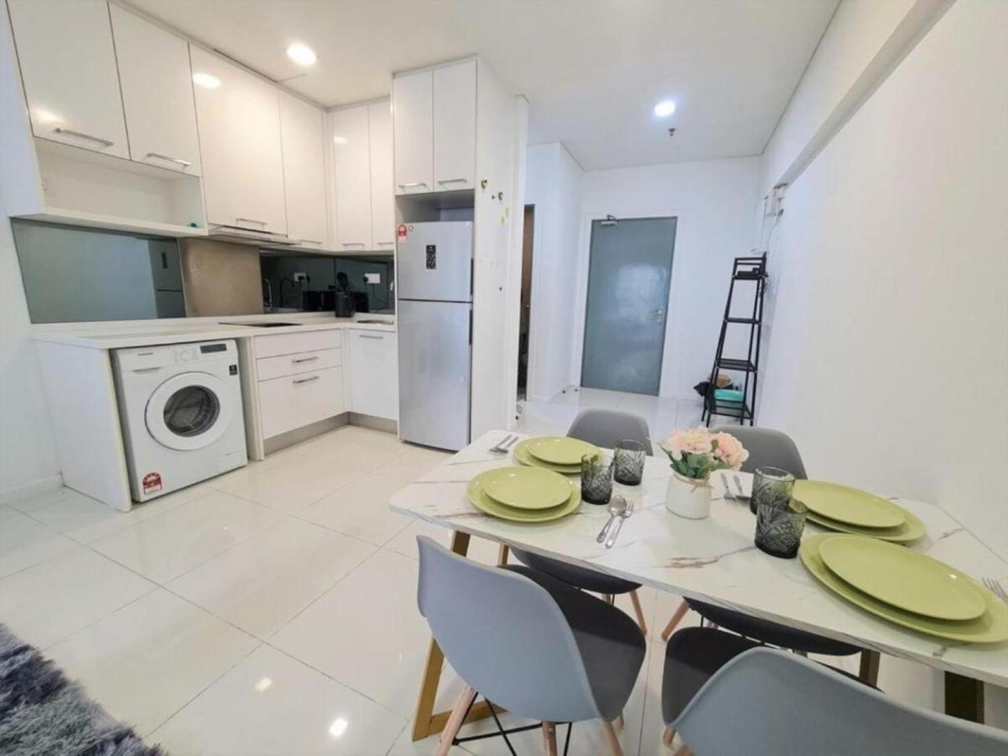 Mercu Summer Suites Klcc By Comfort Suites Kuala Lumpur Bagian luar foto